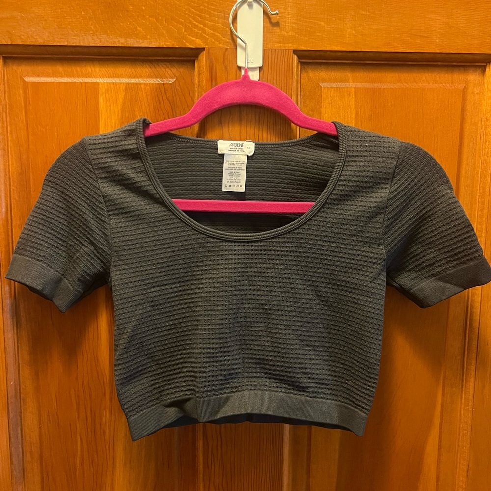 Ardene Black Ribbed Crop Top - Picture 1 of 3